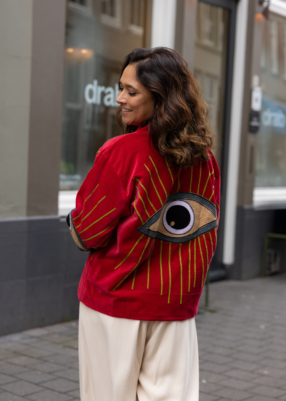 Have an eye on you - The Jacket